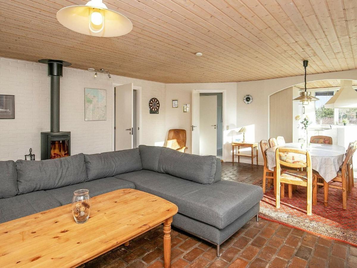 Holiday Home Helmklit II Fjand Gårde Szoba fotó