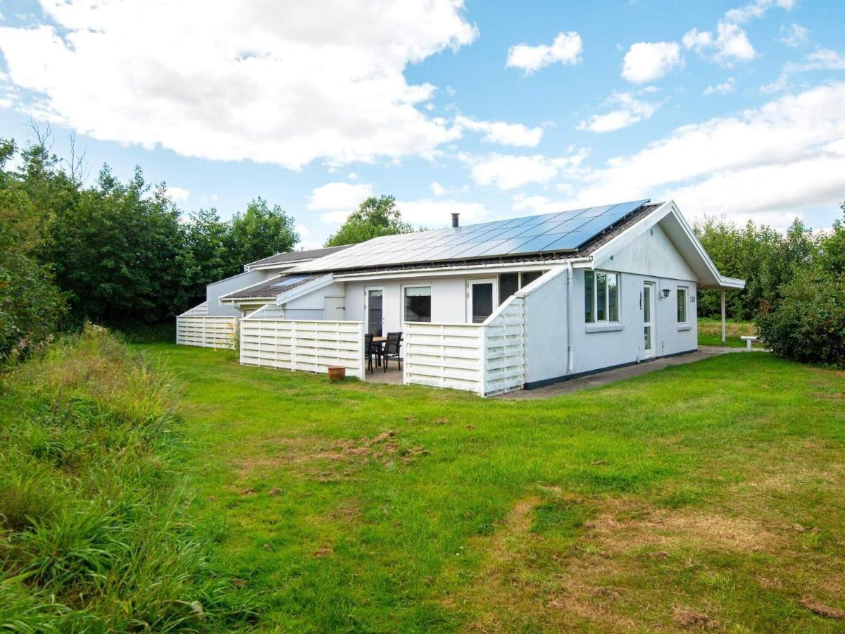 Holiday Home Helmklit II Fjand Gårde Kültér fotó